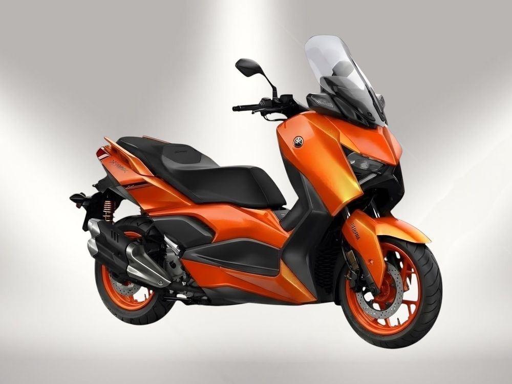 Xmax 250 Connected 2023 / ABS scooter photo